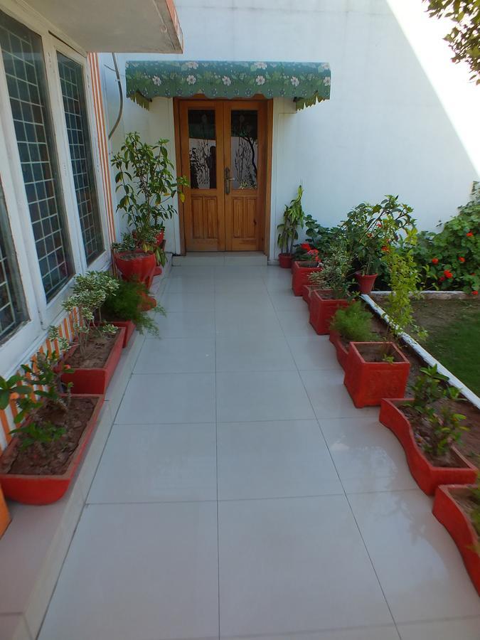 Capetown Guest House อิสลามาบัด ภายนอก รูปภาพ