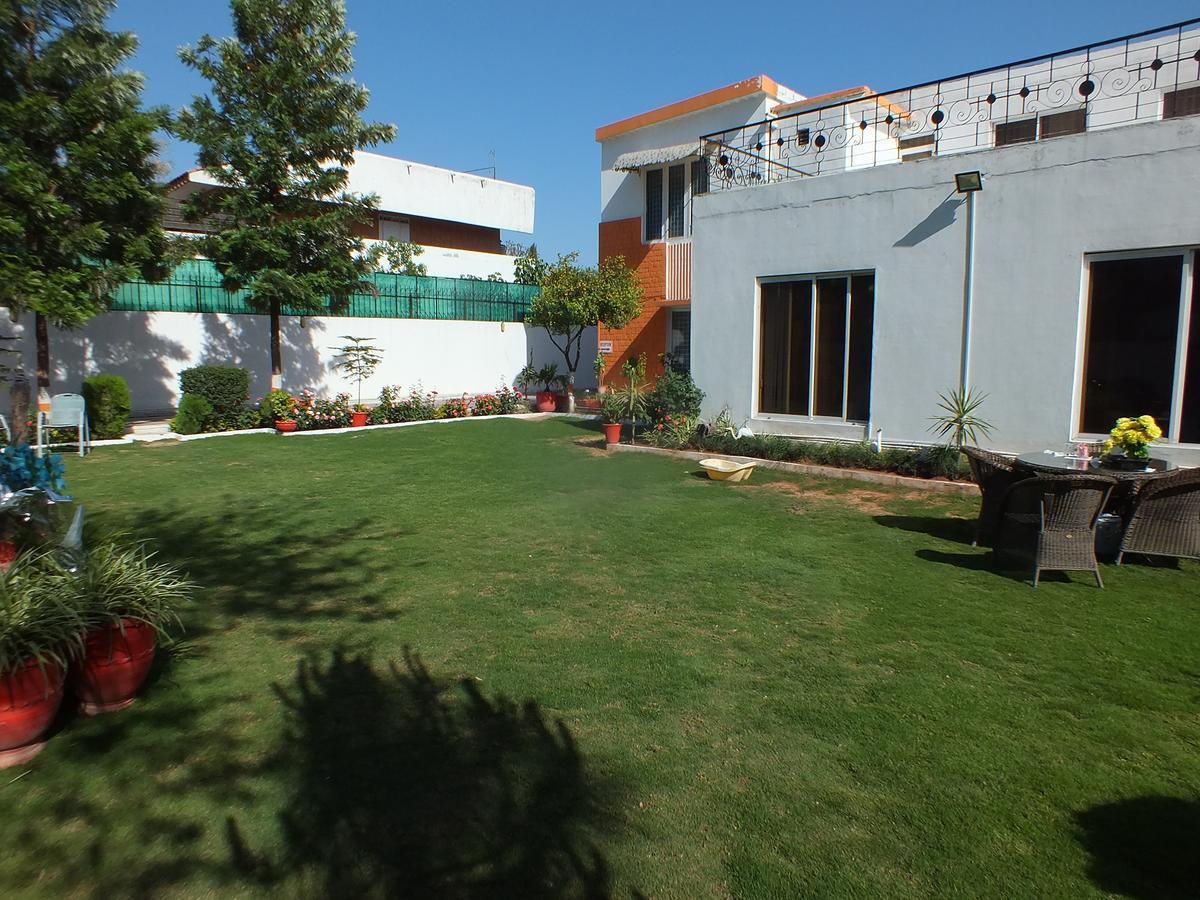 Capetown Guest House อิสลามาบัด ภายนอก รูปภาพ
