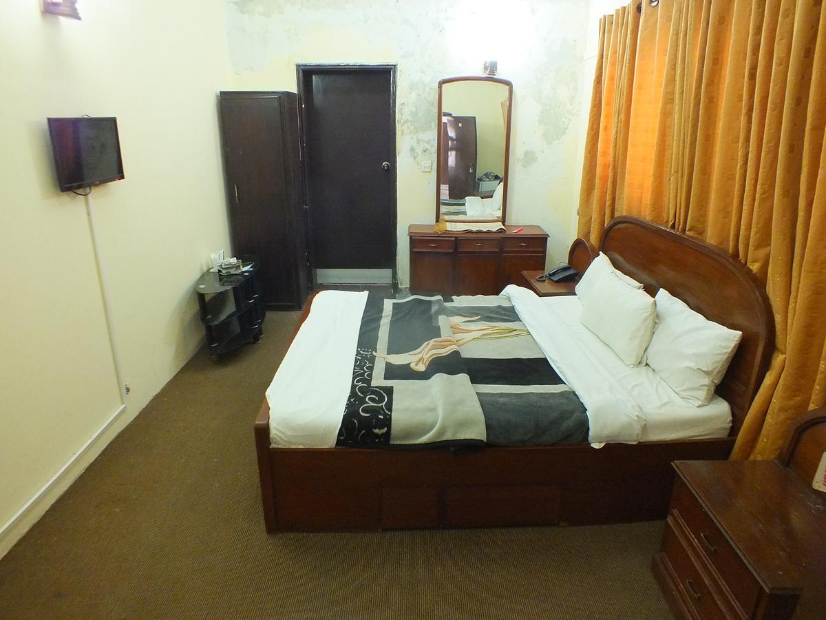Capetown Guest House อิสลามาบัด ภายนอก รูปภาพ